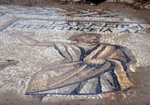 Tarsus ta Erken Roma Dönemine Ait Mozaik Bulundu